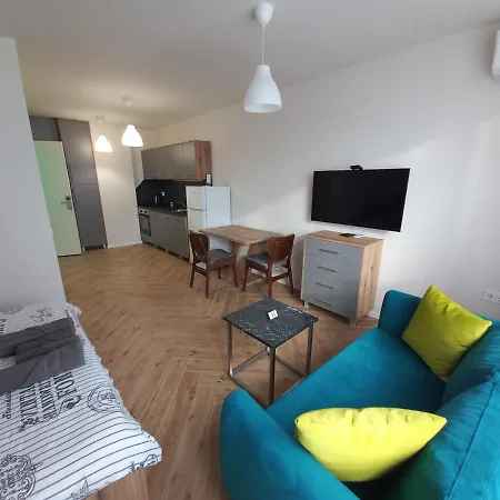 Spacious Apartment Near New Bulgarian University *